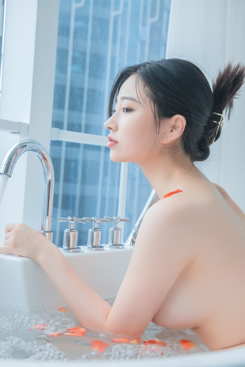 年年nnian - NO.003 爱心泡泡[31P]-XikXak